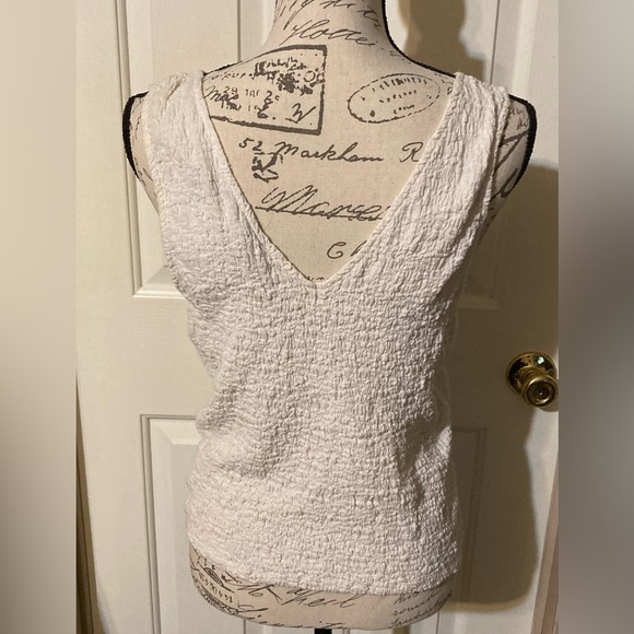 Ladies Size Medium A New Day VNeck Tank Top - Picture 10 of 12